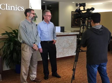 Professor Bruce McGovern (right), director of the Low-Income Taxpayer Clinic (LITC) at South Texas College of Law Houston, and Gordon Sanz (left), associate area counsel, IRS Office of Chief Counsel and STCL Houston alumnus ’96